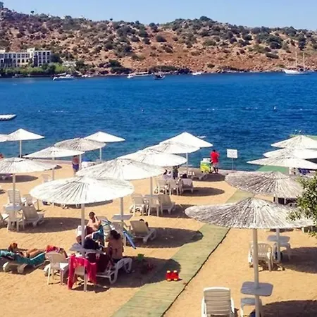 Holiday home Gizli Cennet Kuecuekbuek'Te Deniz Ve Doga Manzarali Bodrum